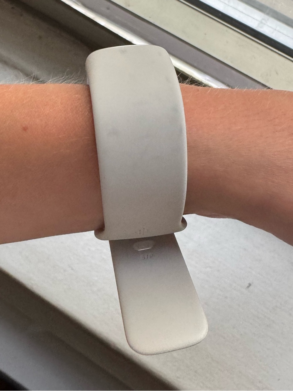 FitBit Charge 6 - Picture 2 of 6